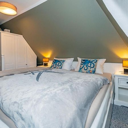 Gemuetliche Wohnung Unter Reet Mit Pool Und Sauna In Keitum Ngoại thất bức ảnh